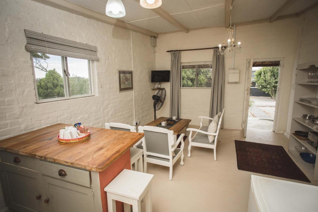 Beyond Urban Cottages Stormsrivier Buitenkant foto